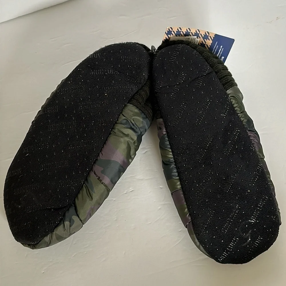 MUK LUKS Unisex Quilted Slipper Booties - Green, S/M (8-10) NWT